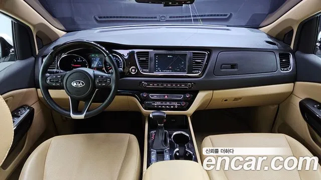 Kia Carnival — интерьер