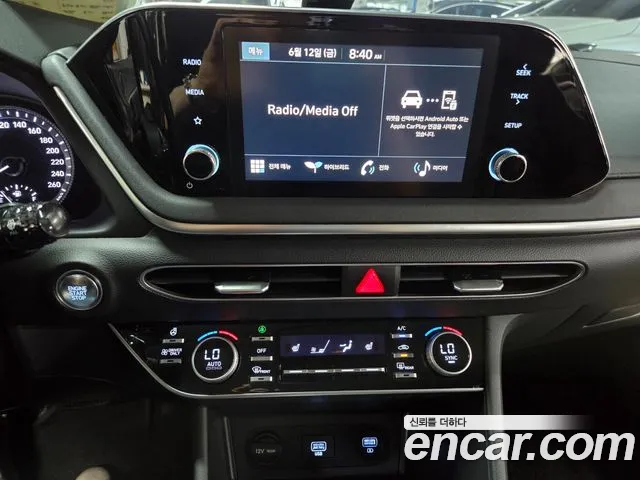 Hyundai Sonata — интерьер