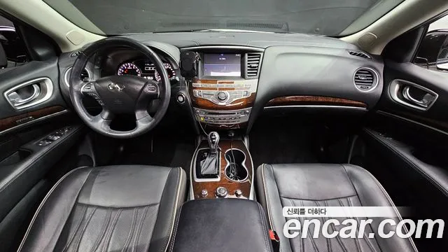 Infiniti QX60 — интерьер