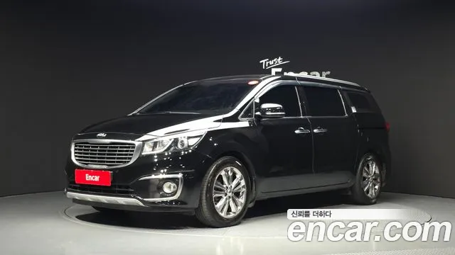 Kia Carnival — экстерьер