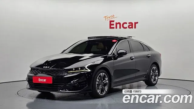 Kia K5 — экстерьер