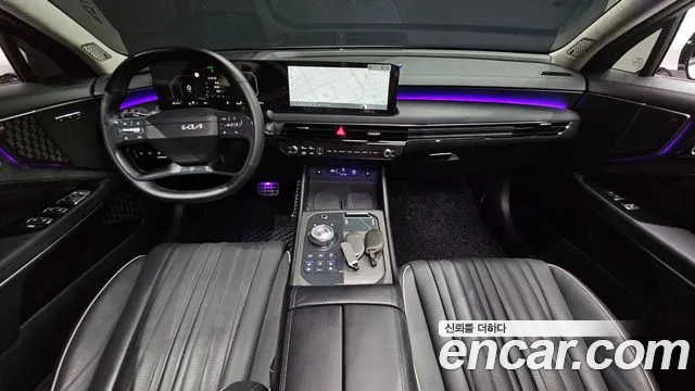 Kia K8 — интерьер