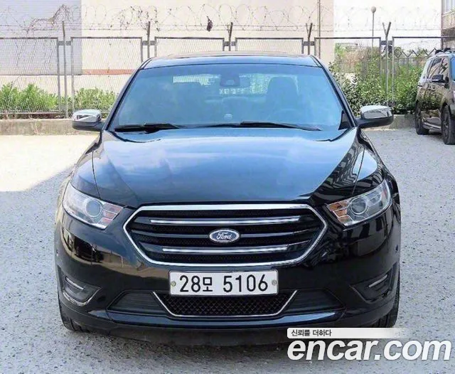 Ford Taurus