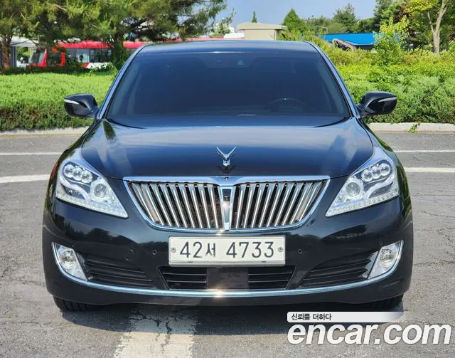 Hyundai Equus