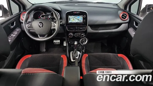 Renault Korea Clio — интерьер