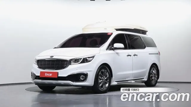 Kia Carnival — экстерьер