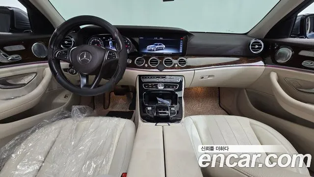 Mercedes-Benz E-класс