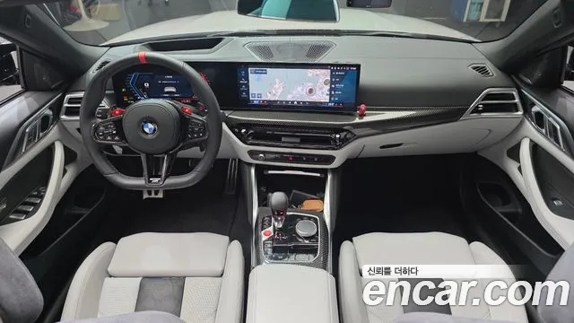 BMW M4 — интерьер