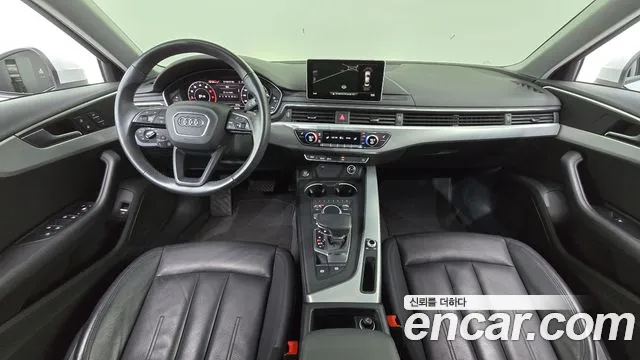 Audi A4 — интерьер