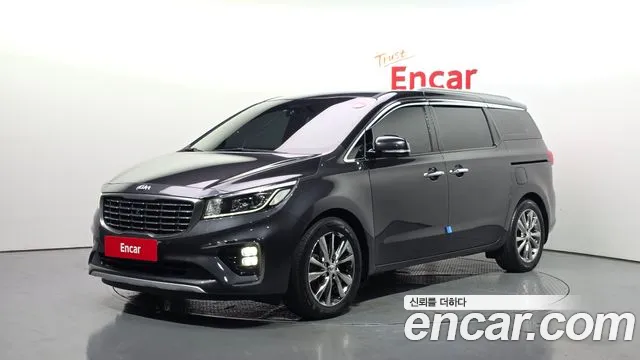 Kia Carnival — экстерьер