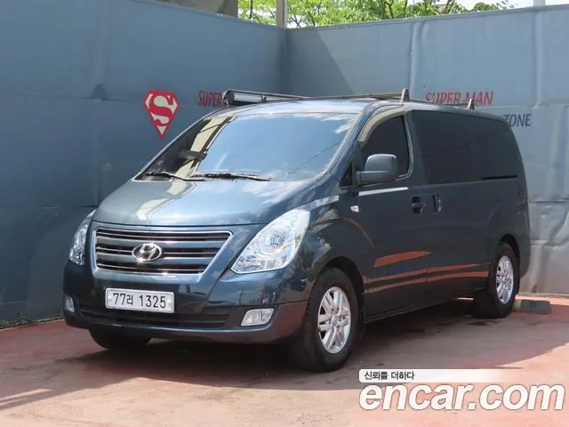 Hyundai Starex