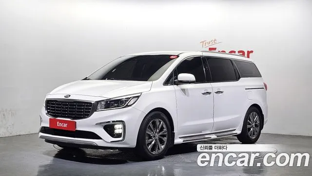 Kia Carnival — экстерьер