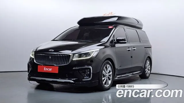Kia Carnival — экстерьер