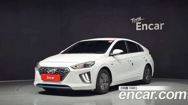 Hyundai Ioniq