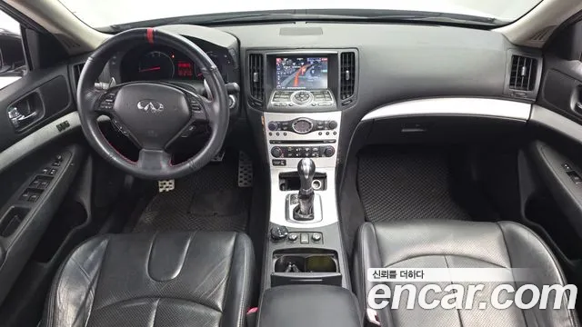 Infiniti G — интерьер
