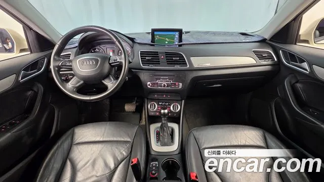 Audi Q3 — интерьер
