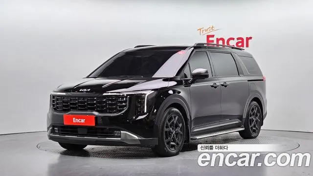 Kia Carnival — экстерьер