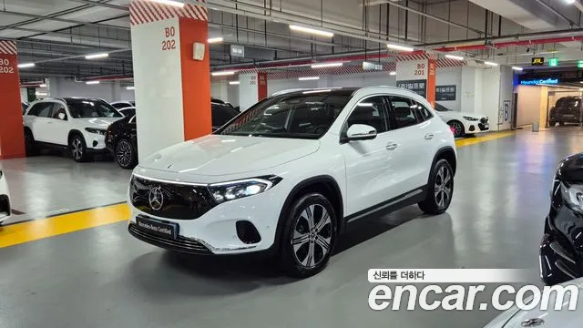 Mercedes-Benz EQA — экстерьер