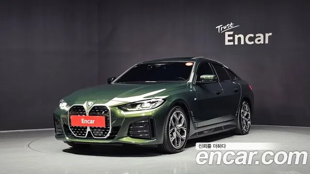 BMW i4
