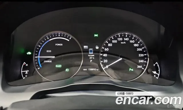 Lexus ES — интерьер