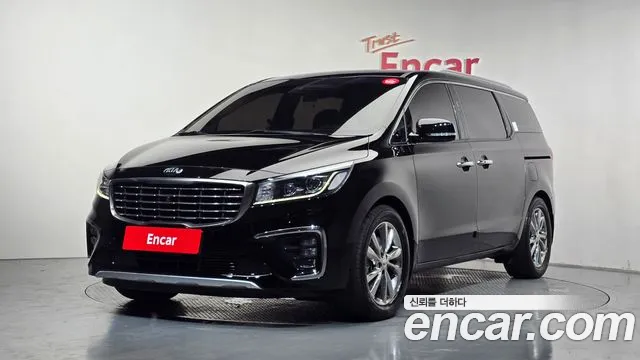 Kia Carnival — экстерьер