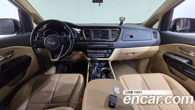 Kia Carnival — интерьер