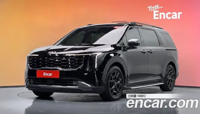 Kia Carnival — экстерьер