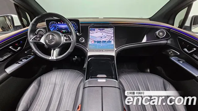 Mercedes-Benz EQE — интерьер