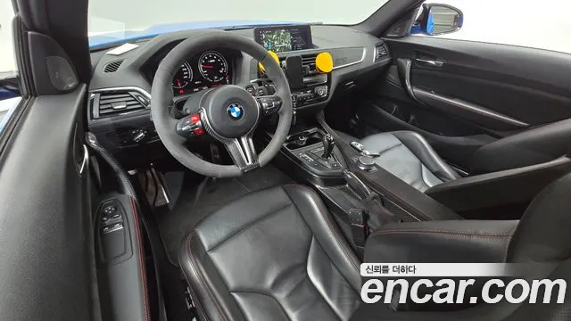 BMW M2 — интерьер