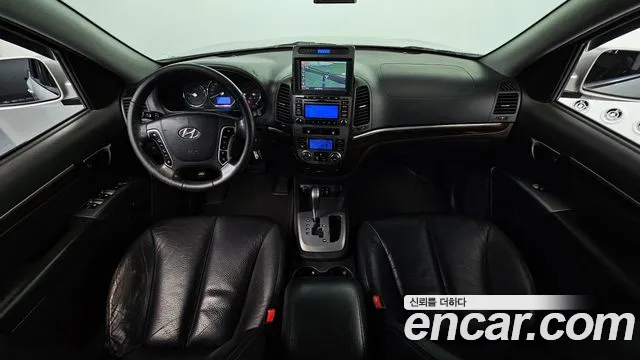 Hyundai Santa Fe — интерьер