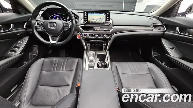 Honda Accord — интерьер