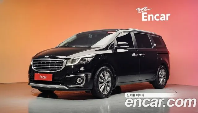 Kia Carnival — экстерьер