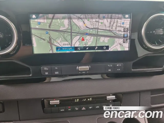 Mercedes-Benz Sprinter — интерьер