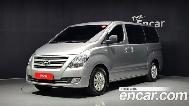 Hyundai Starex