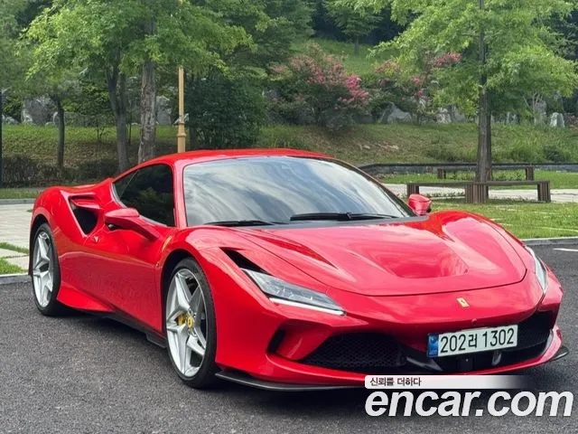 Ferrari F8