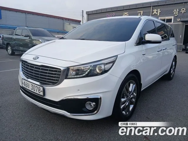 Kia Carnival — экстерьер
