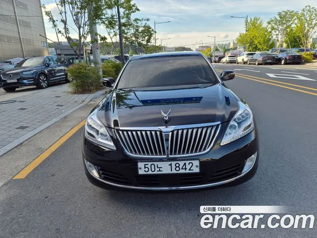 Hyundai Equus