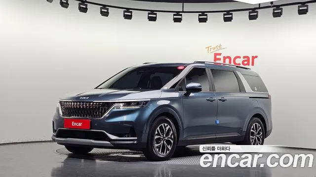 Kia Carnival — экстерьер