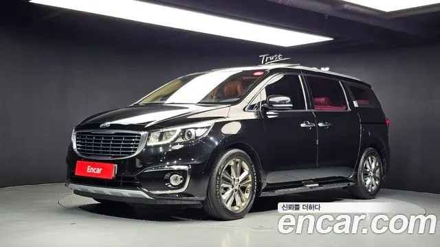 Kia Carnival — экстерьер