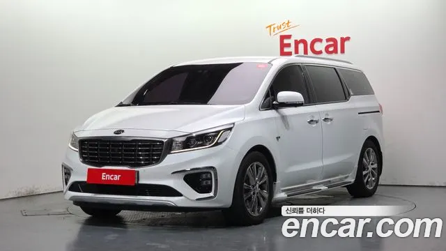 Kia Carnival — экстерьер