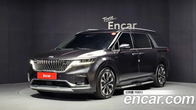 Kia Carnival — экстерьер