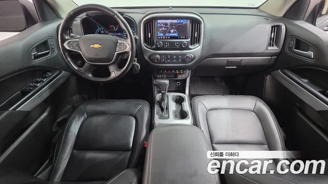 Chevrolet Korea Colorado — интерьер