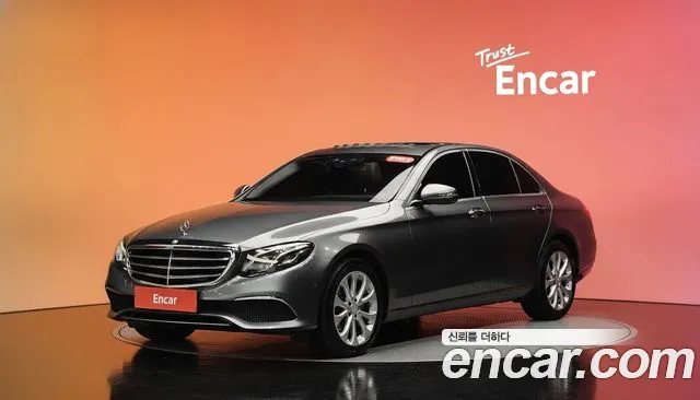Mercedes-Benz E-класс