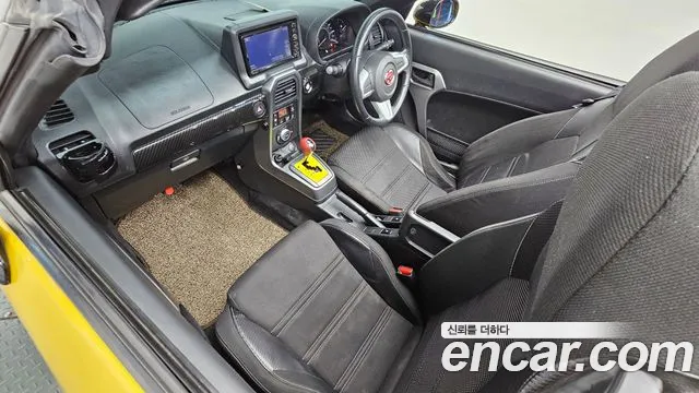 Daihatsu Copen — интерьер