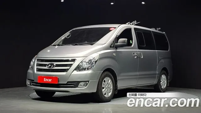Hyundai Starex
