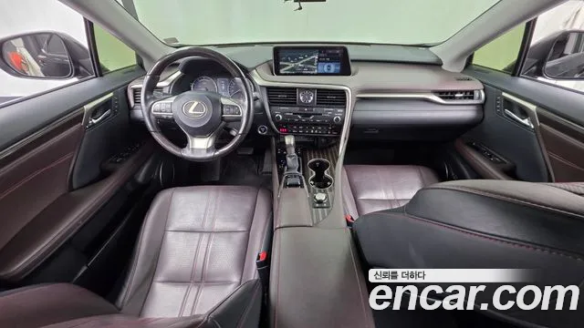 Lexus RX — интерьер