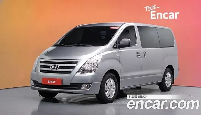 Hyundai Starex