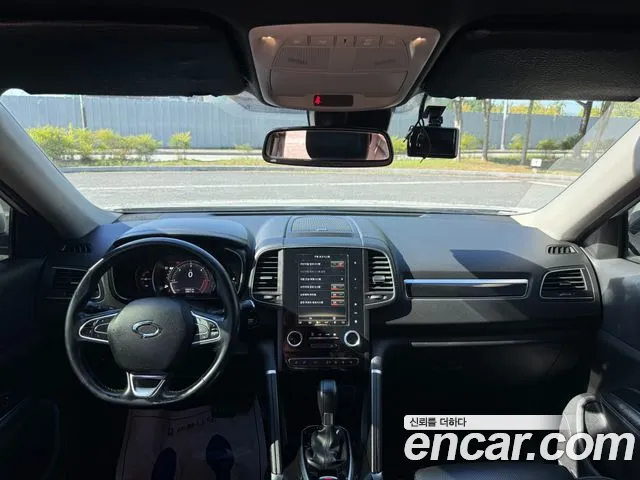 Renault Korea QM6 — интерьер