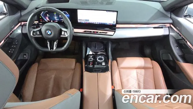 BMW 5 серия — интерьер