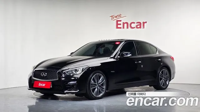 Infiniti Q50